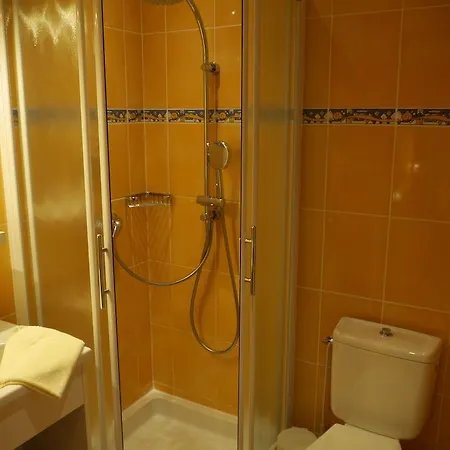Saint-georges 3*