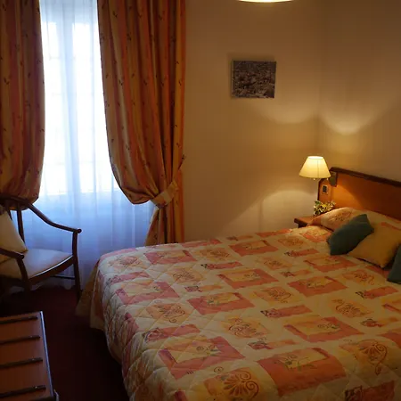 Saint-georges 3*