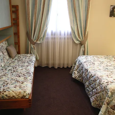 Hotel Saint-georges 3*